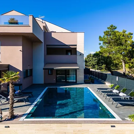 דירה Royal 1 By Interhome ויר