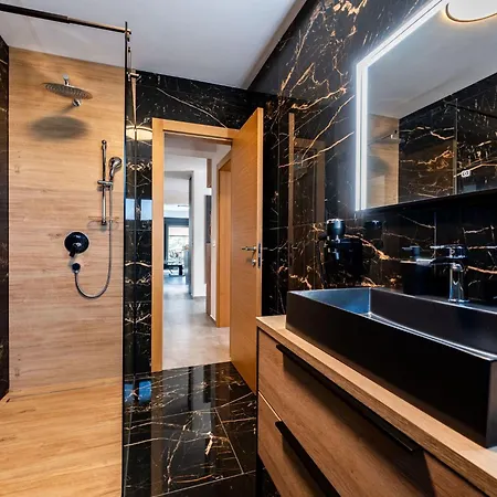 Appartement Royal 1 By Interhome Vir