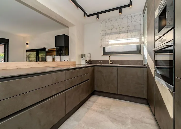 דירה Royal 1 By Interhome ויר